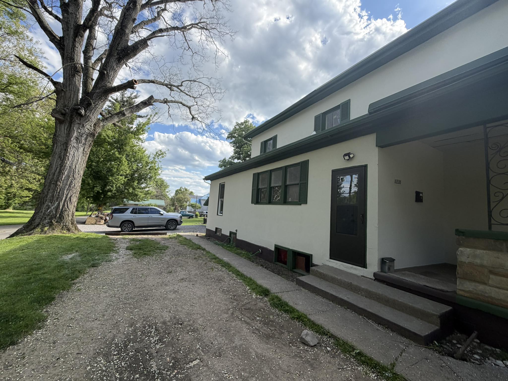 Property thumbnail image