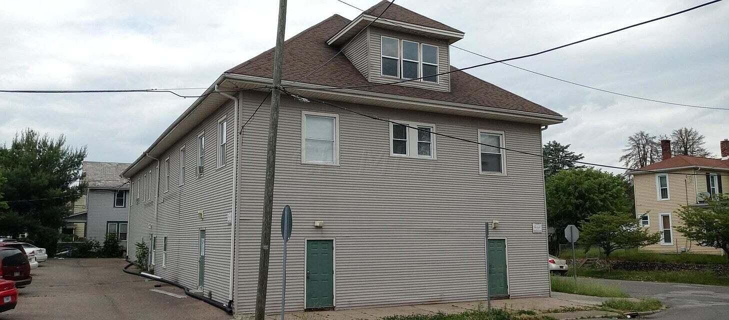 403 Maple Avenue - B