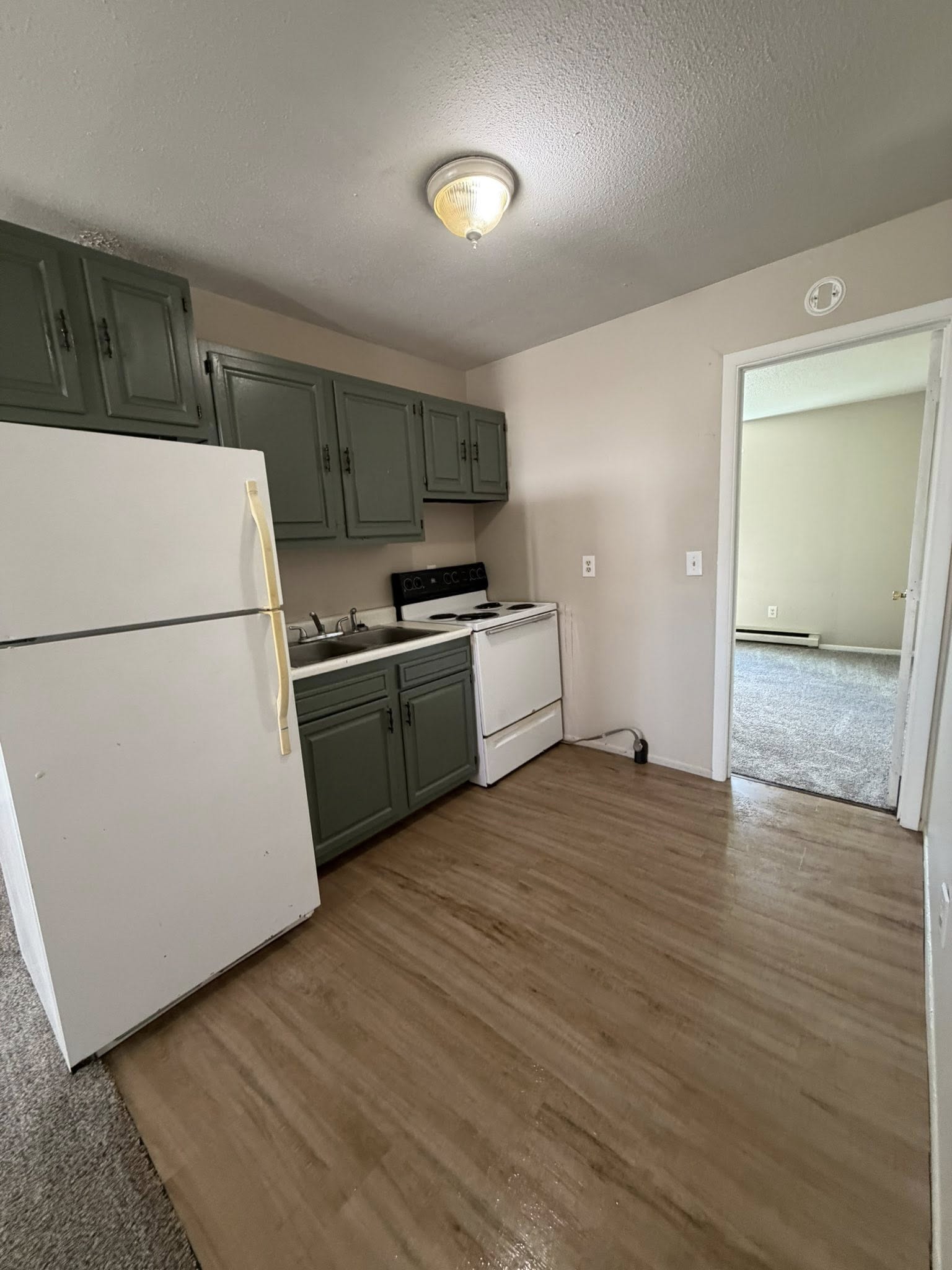3114 East Pike - A