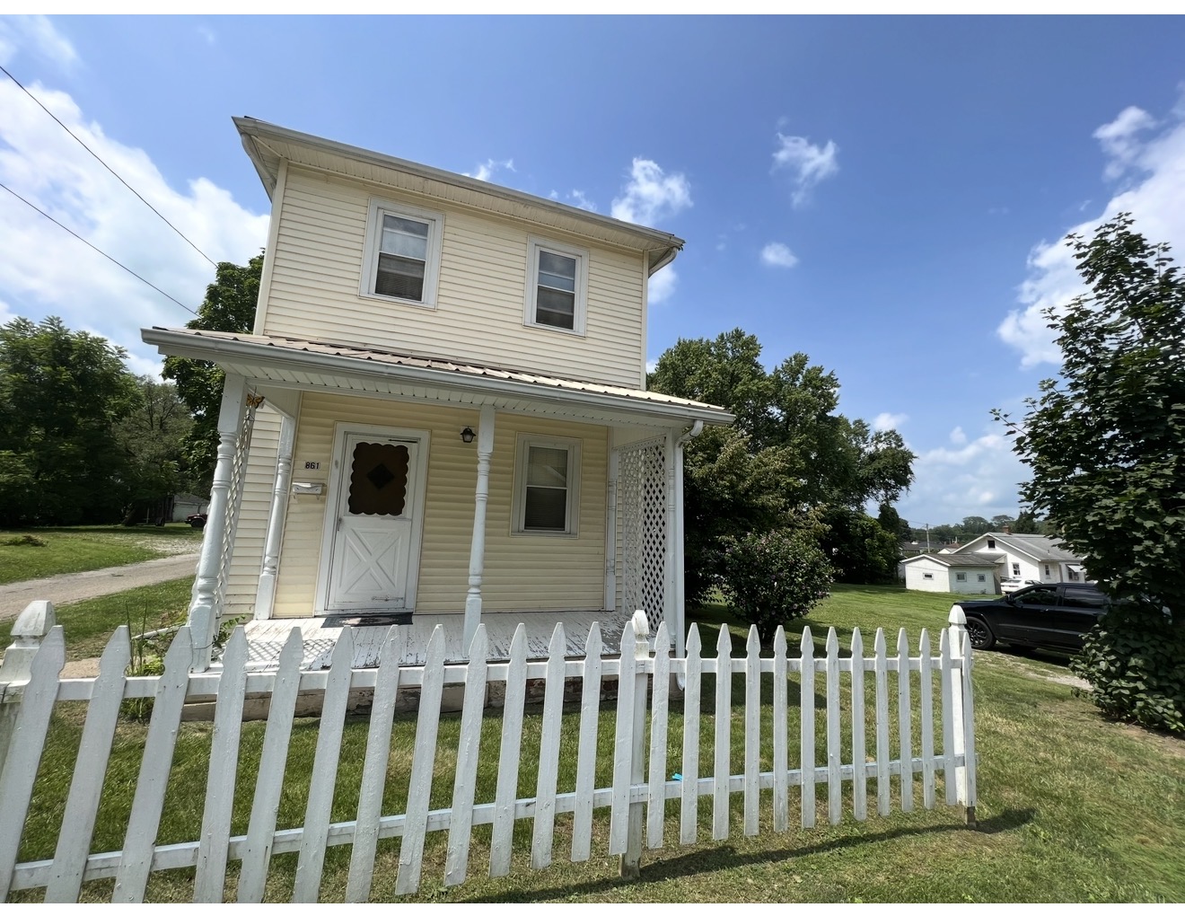 Property main image