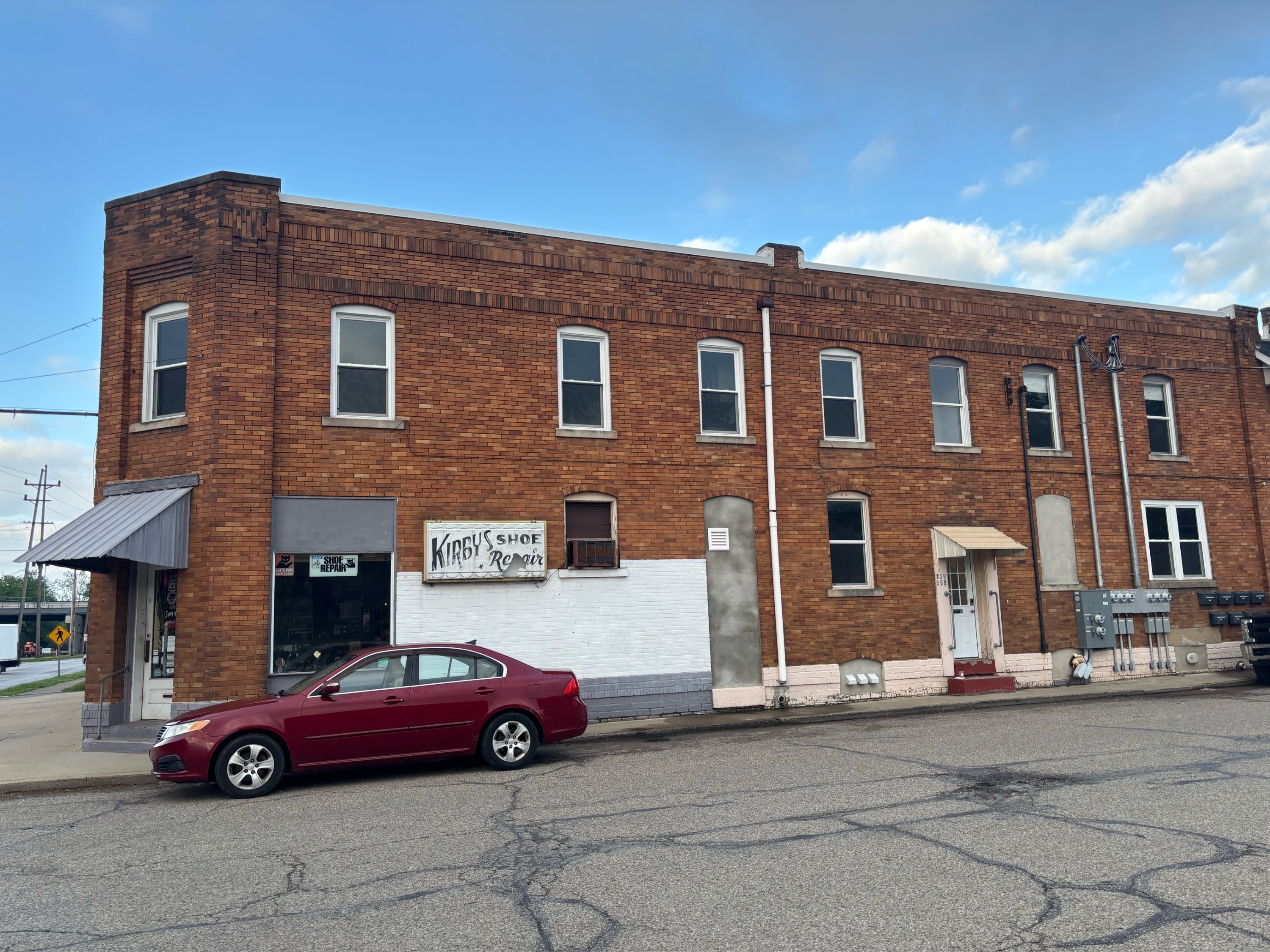 Property main image